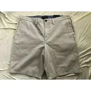 Banana Republic Aiden Slim Fit Khaki Shorts 10" inseam NWT*** Sz 36